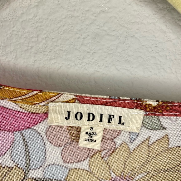 💥BOGO💥JODIFL Long Sleeve Floral Blouse. Size S - Picture 5 of 9